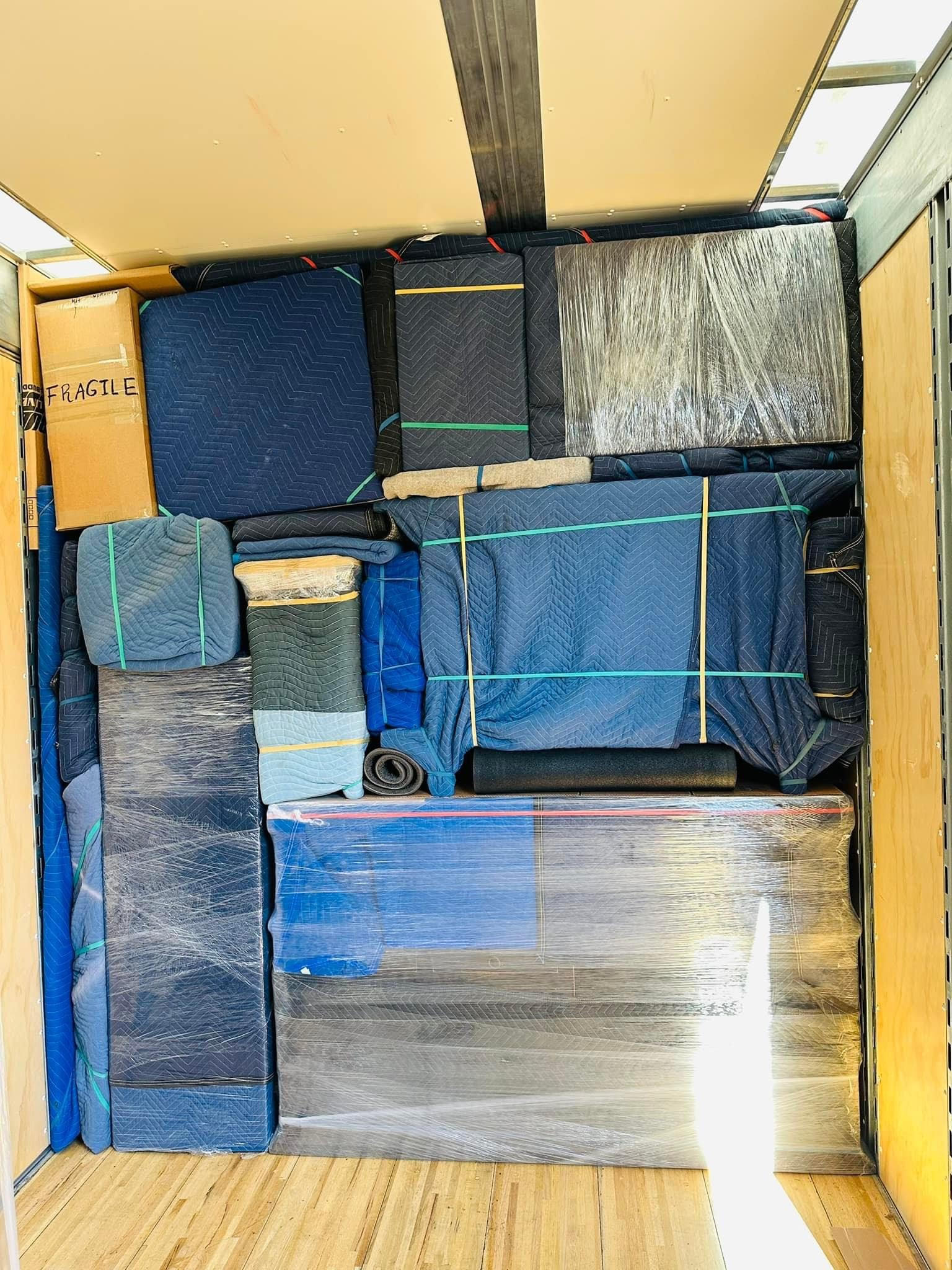 Professionally packed trailer - alternate image